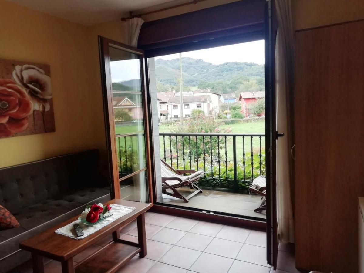 葡萄园小屋公寓 Onís 外观 照片