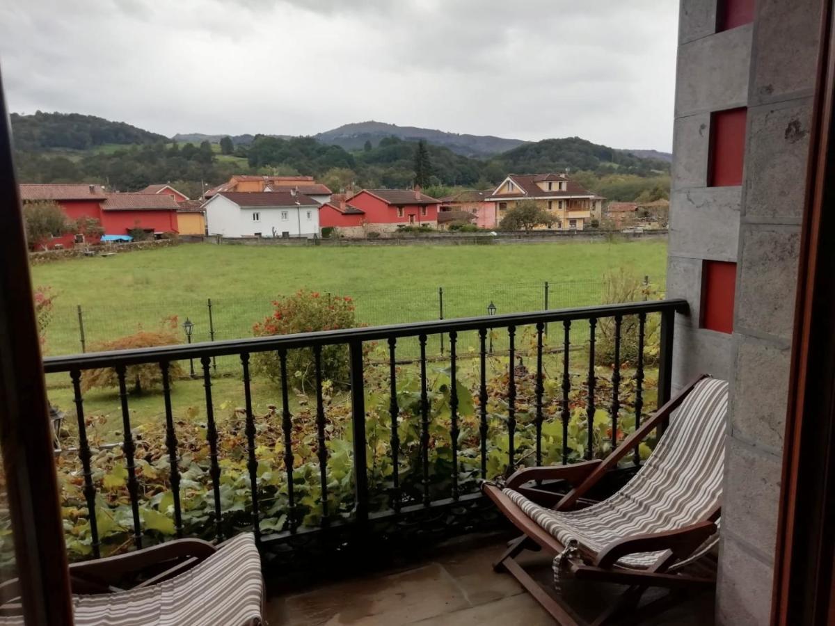 葡萄园小屋公寓 Onís 外观 照片