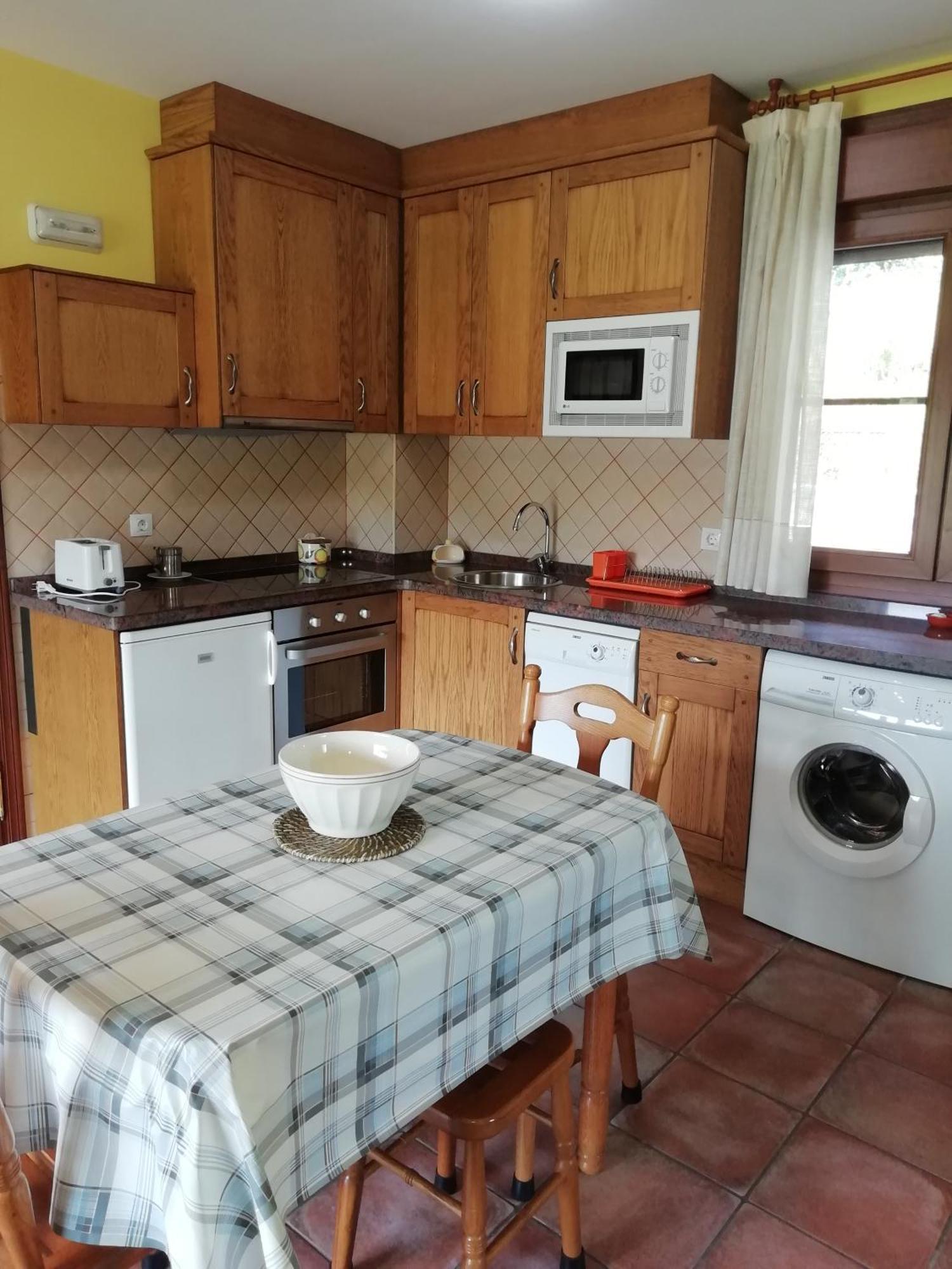 葡萄园小屋公寓 Onís 外观 照片
