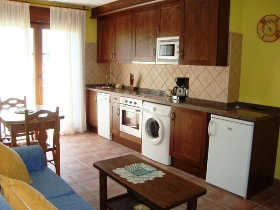 葡萄园小屋公寓 Onís 外观 照片